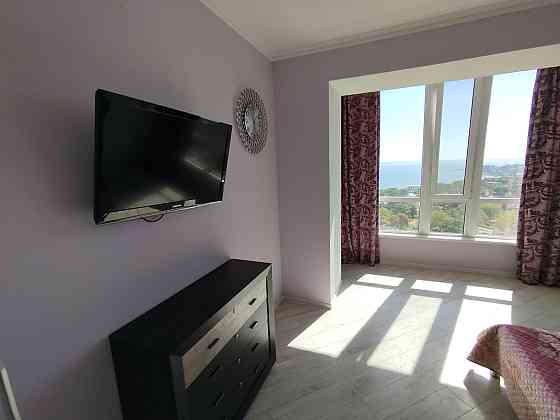 У продажу простора 1-кімнатна квартира з видом на море! Чорноморськ