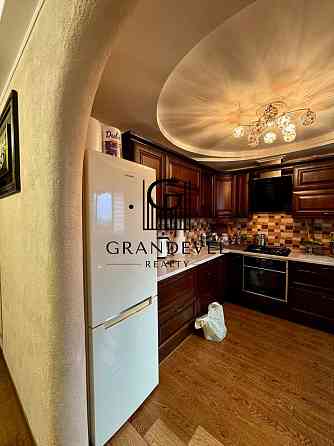 Продаж / Квартира / вул. Князя Романа Мстиславича,  Київ Київ