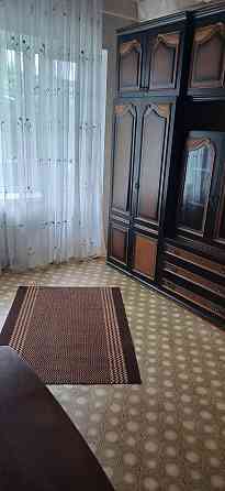 Продам квартиру в центрі,м.Палац Україна,вул.В.Васильківська Київ