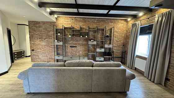 Без комісії продаж дворівневої квартири в 10хв від метро Харківська Чубинське