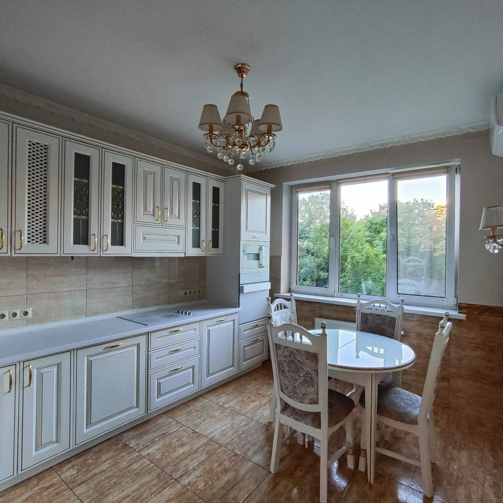 Двокімнатна квартира Голосіївський район. Вулиця Феодосіївська, 1А Київ - зображення 1