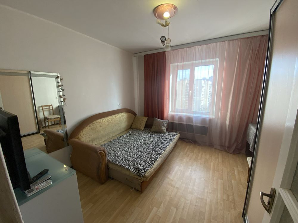 1-кімнатна квартира для 1 дівчини/жінки. метро Академ 10хв пішки. Київ - зображення 3