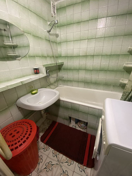 1-кімнатна квартира для 1 дівчини/жінки. метро Академ 10хв пішки. Київ - зображення 7