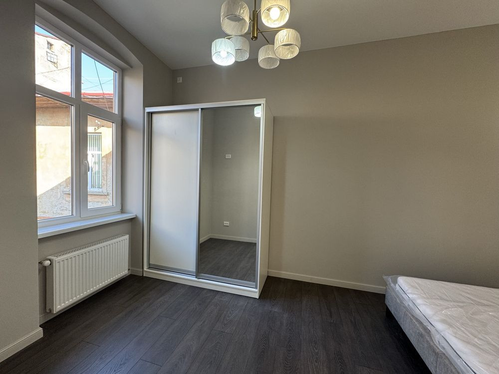 Оренда 1 кімнатної квартири в центрі. Перша здача Черновцы - изображение 1