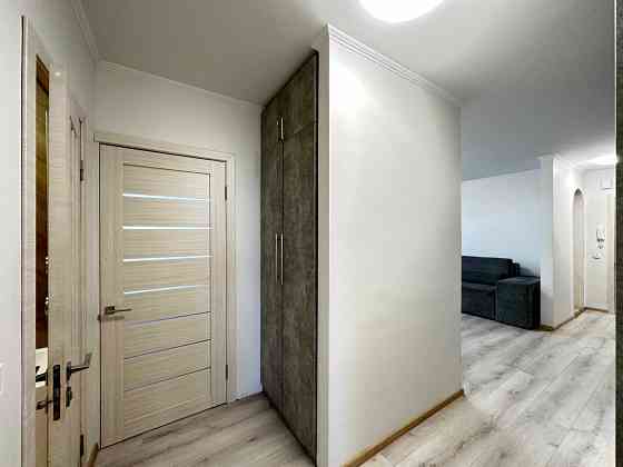 Сдам 3 комнатная квартира Оболонский проспект 27В метро Минская Київ