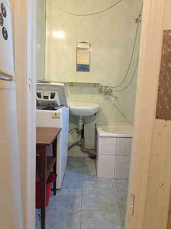 Здам 1К Частину Будинку, ремонт, Метро 20 хв., пішки, Ціну знижено ! Гатное