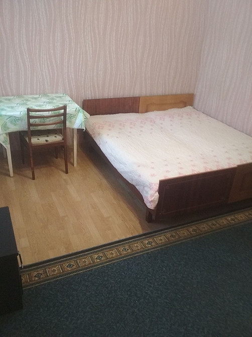 Здам 1К Частину Будинку, ремонт, Метро 20 хв., пішки, Ціну знижено ! Гатне - зображення 1