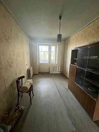 Продаж 3кімн, 4/9 Украіна  GRESKO Кам`янське (Запорізька обл.)