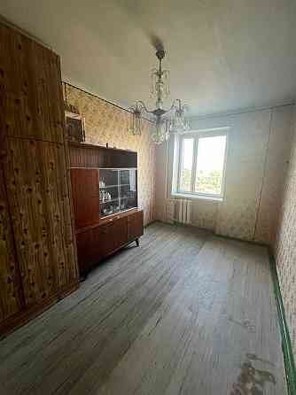 Продаж 3кімн, 4/9 Украіна  GRESKO Кам`янське (Запорізька обл.)