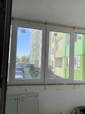 Продам 2 х ком. квартиру в новом доме  с ремонтом метро ХТЗ 10 минут Харьков