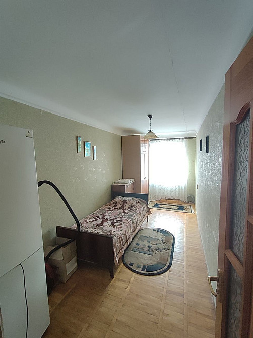 Продам 3-х кімнатну квартиру по Степана Бандери Ровно - изображение 1