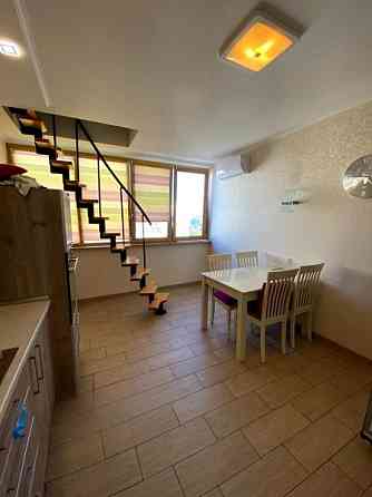 Дворівнева 4-к квартира 100 м² вул. Василя Симоненка 4 Бровари