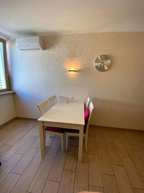 Дворівнева 4-к квартира 100 м² вул. Василя Симоненка 4 Бровари - зображення 3