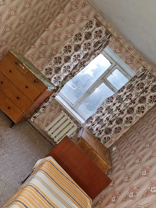 Срочно продам 2-х комнатную квартиру на 1-м микрорайоне Лозовая - изображение 1