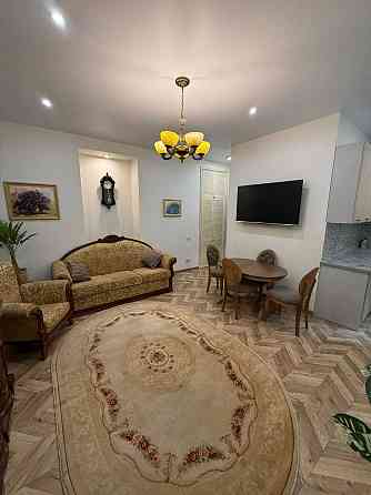 2К Поділ Боричів Узвіз 5  Поштова Площа Сагайдачного Київ