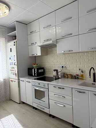 Продаж 3 кім. 3 мкрн. Лівий берег Кам`янське (Запорізька обл.)