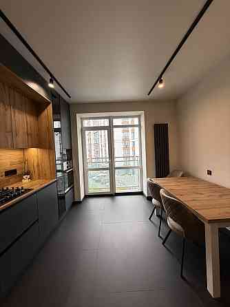 Продам 2-кімнатну квартиру  ЖК «Липки» Ивано-Франковск