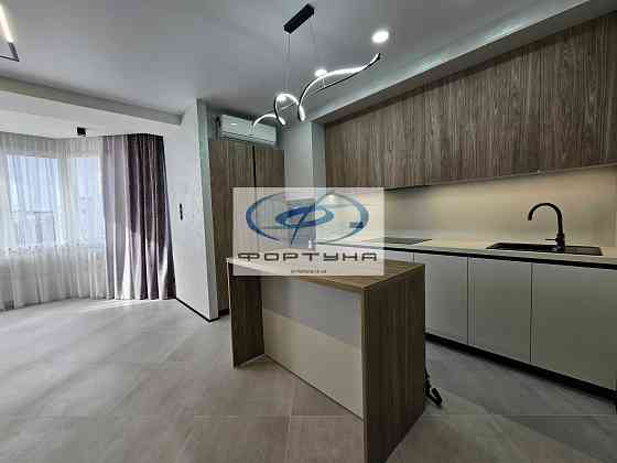 Стильна квартира із новим ремонтом у закритому ЖК. Митниця Черкассы