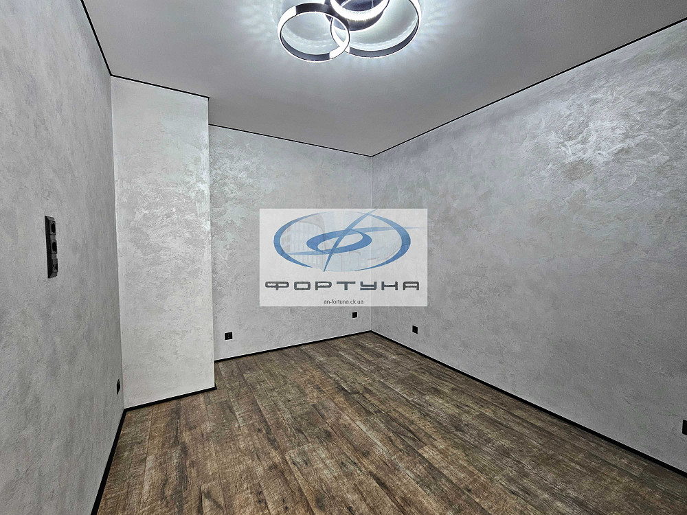 Стильна квартира із новим ремонтом у закритому ЖК. Митниця Черкассы - изображение 8