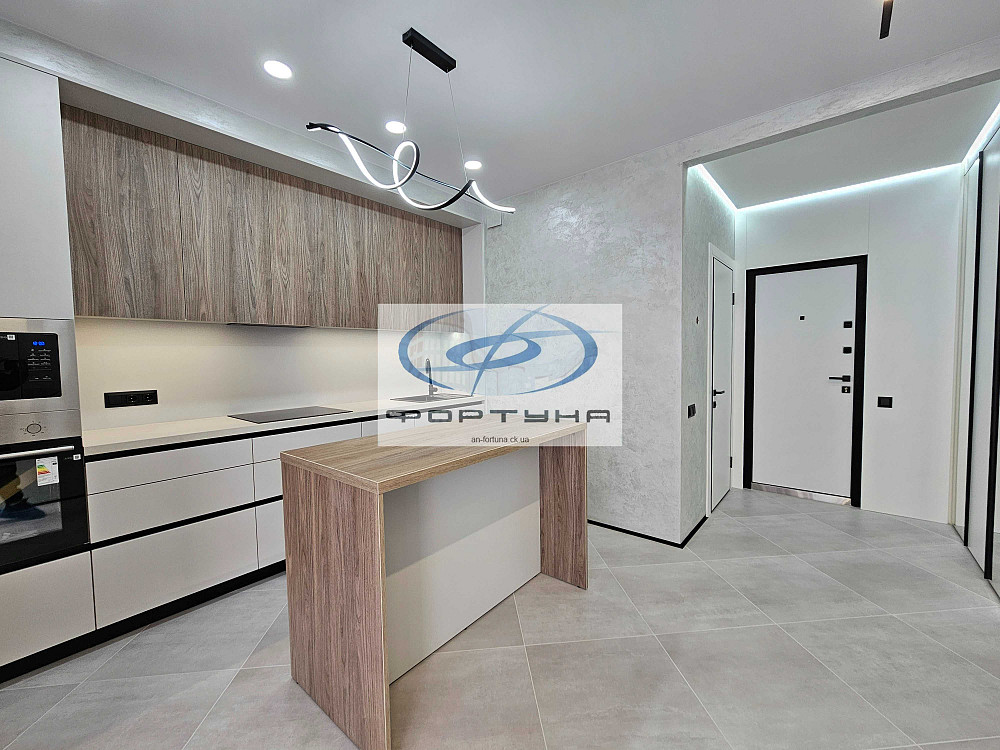 Стильна квартира із новим ремонтом у закритому ЖК. Митниця Черкассы - изображение 4