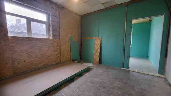 Продам 3к с АВТОНОМКОЙ в районе вокзалов, alm Кам`янське (Запорізька обл.)