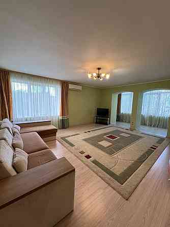 Продам простору 4-кімнатну квартиру Гагаріна Наукі Казакова Днепр