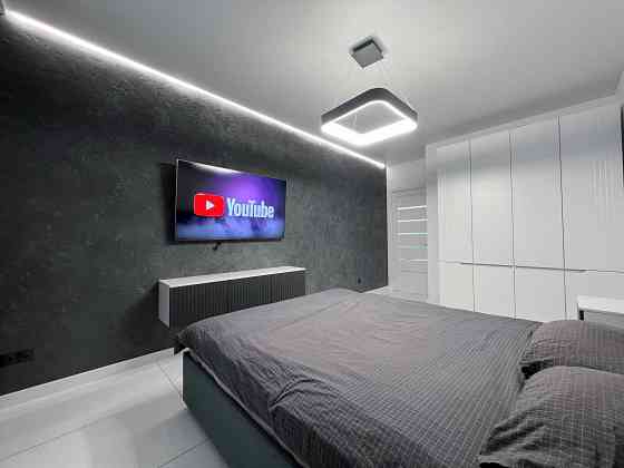 Оренда 1-кім 45 м² стилі High-tech ЖК Варшавський Родини Крістерів 20а Київ