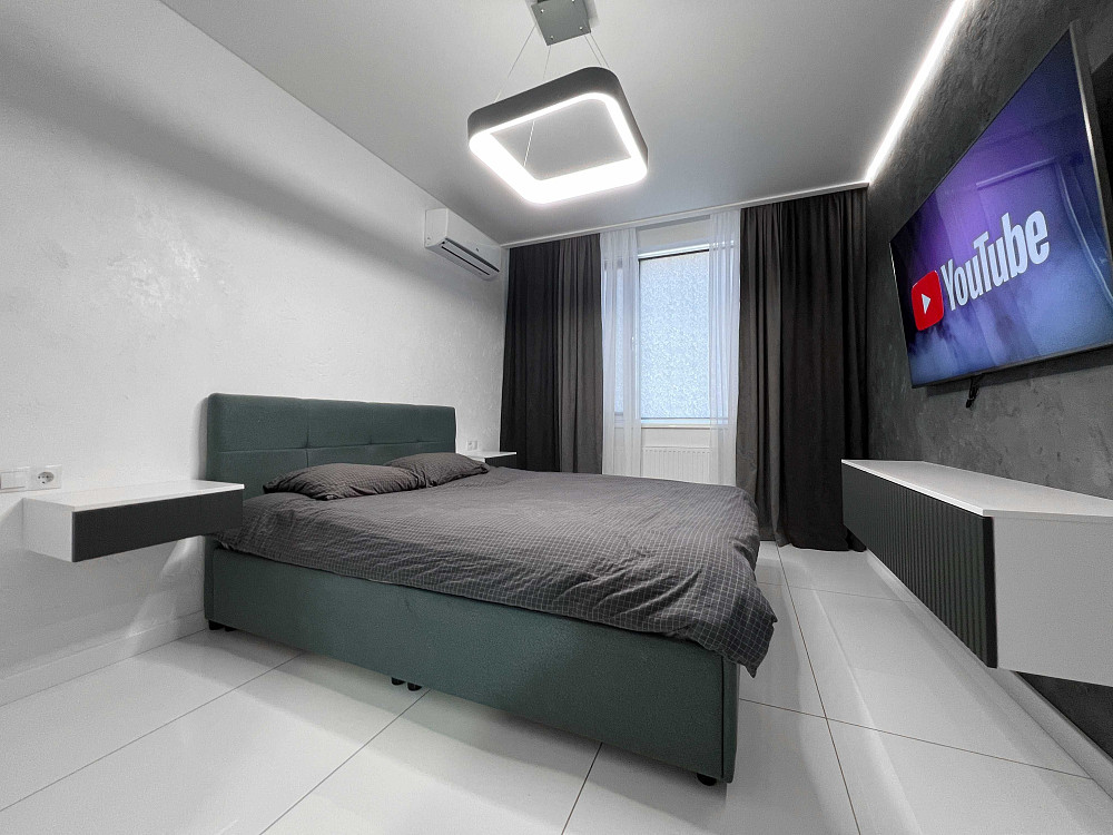 Оренда 1-кім 45 м² стилі High-tech ЖК Варшавський Родини Крістерів 20а Київ - зображення 3