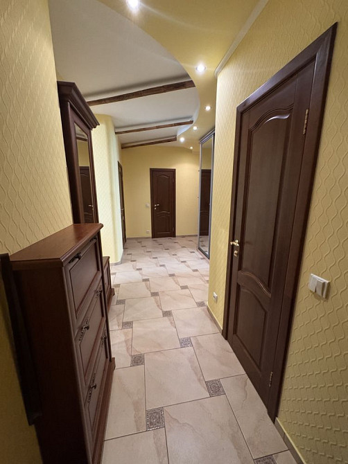 Власниця. 2к. Ахматової 35. 5 поверх. Київ - зображення 7