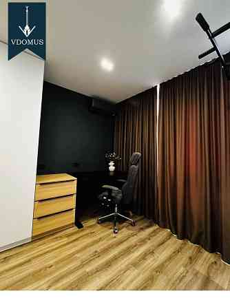 Квартира з кабінетом, гардеробною і ванною мрії - Файна Таун, Нивки Київ