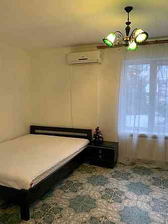 Здається в оренду 1к квартира по вулиці Серпова Київ