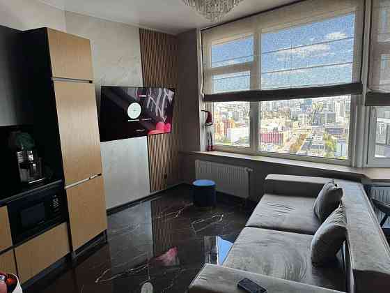 Манхеттен метро КПИ, смарт плаза, жд вокзал, проп берестейский, победы Київ