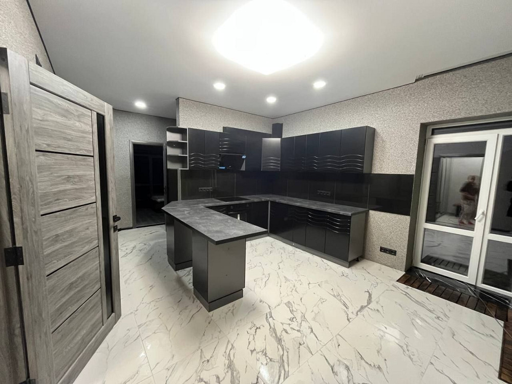 Продам 2 кімнатну квартиру Славута - зображення 2