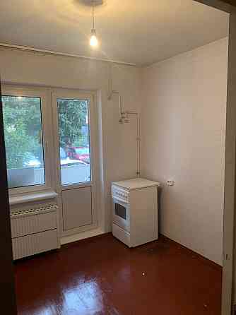 Продам 1-ну квартиру по вул.Святоюріївській 30 Вишневое