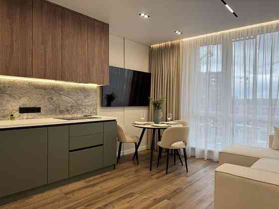 Велика 1-кім+кухня-студія з ремонтом на березі озера в ЖК Manhattan! Ивано-Франковск