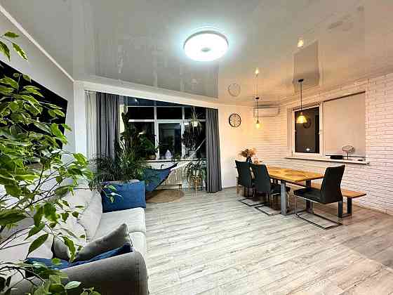 Продаж сучасної укомплектованої квартири. Центральна Митниця. Черкассы