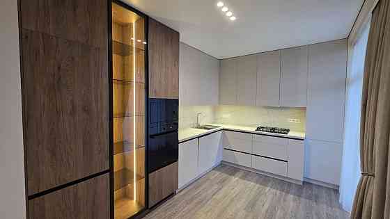 2-кімн., новобудова + підземний паркінг Черновцы