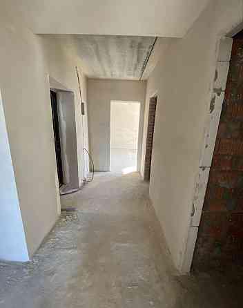 Продається 2 кімнатна квартира Ірпінь , вид набережна та ліс.Є балкон Ирпень