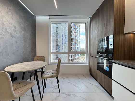 Новинка! Однокімнатна квартира з балконом в ЖК Family Plaza, центр! Ивано-Франковск