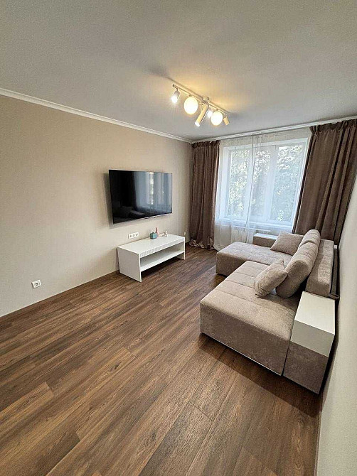 Осяйна 2-к., Князя Романа Мстиславича, 16, М Дарниця, парк "Перемога" Київ - зображення 5