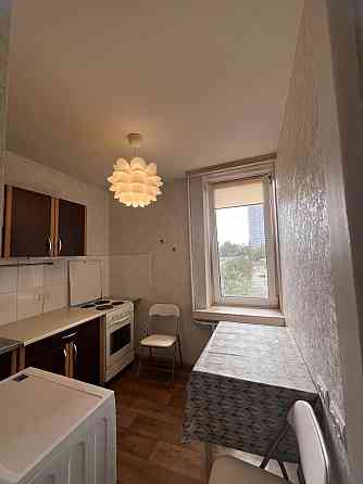 Чудова 1-к, метро Лівобережна, Митрополита Шептицького, 7, вільна! Київ