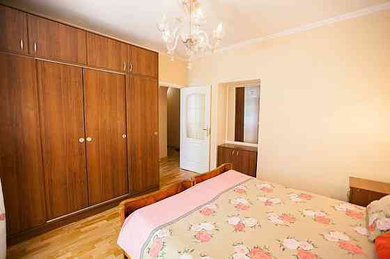 Центр 2х комнатная квартира Гаванная  место для авто Одесса