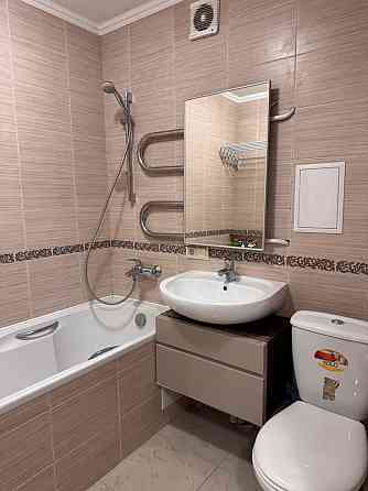 Актуальна оренда 2-х кімнатної квартири на проспекті. Зуп. медтехніка Хмельницький