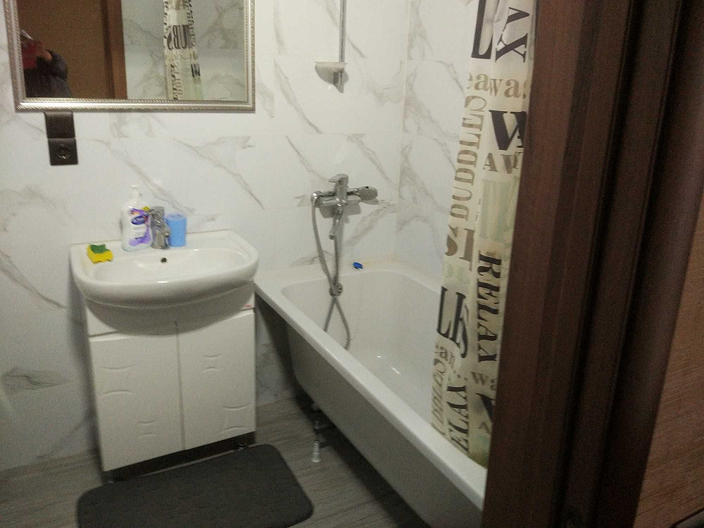 Здам 2-х квартиру в центрі для 2-5 хлопців на любий термін Житомир - изображение 2