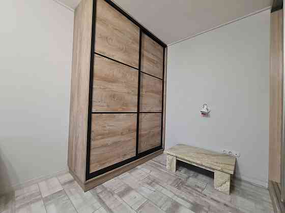 Оренда 1 кім Чернігівська і Лісова вул Мілютенка 5-А Київ