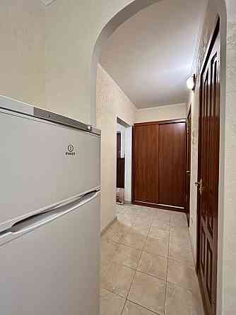 Оренда 1 к . Вул. Урлівська 16. Метро Познчки , Осокорки Київ