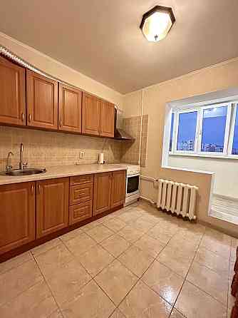 Оренда 1 к . Вул. Урлівська 16. Метро Познчки , Осокорки Київ