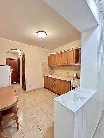 Оренда 1 к . Вул. Урлівська 16. Метро Познчки , Осокорки Київ