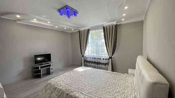 Продається простора 3 кімнатна квартира в центральній частині міста Ивано-Франковск