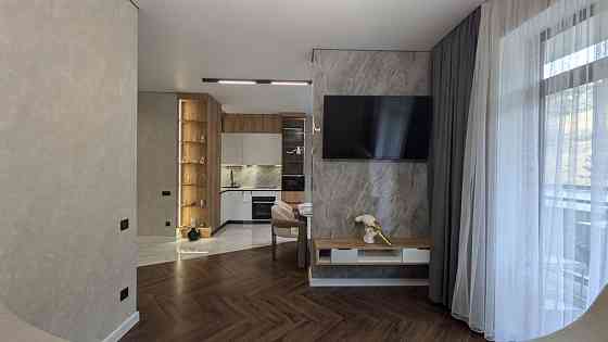 2 комн. кв. с кухней гостиной‼️ 80 КВ м на 13 ст. Фонтана Одесса